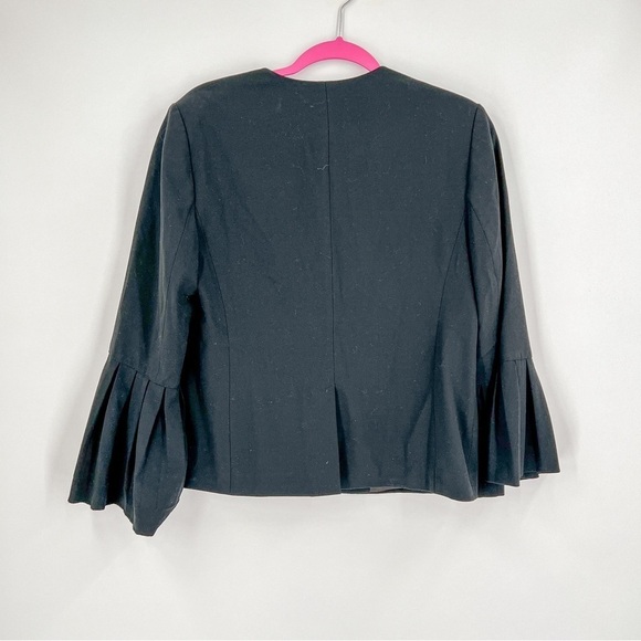 Banana Republic black blazer - Picture 2 of 5